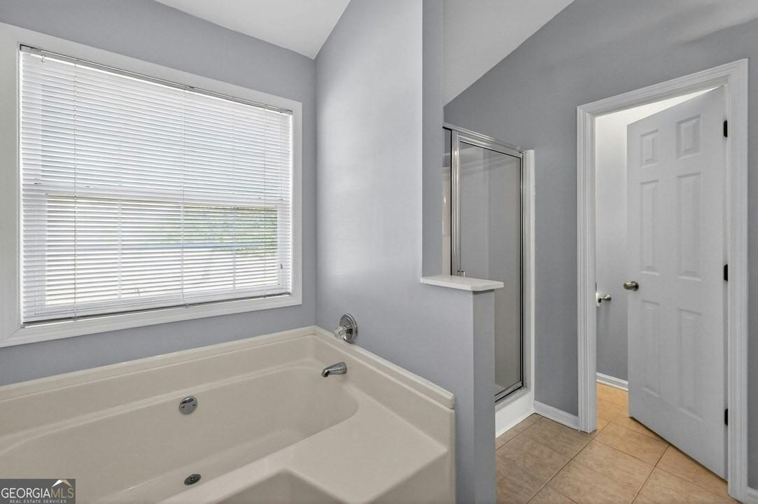 5186 Sudbury Point Ln - Photo 6 of 13