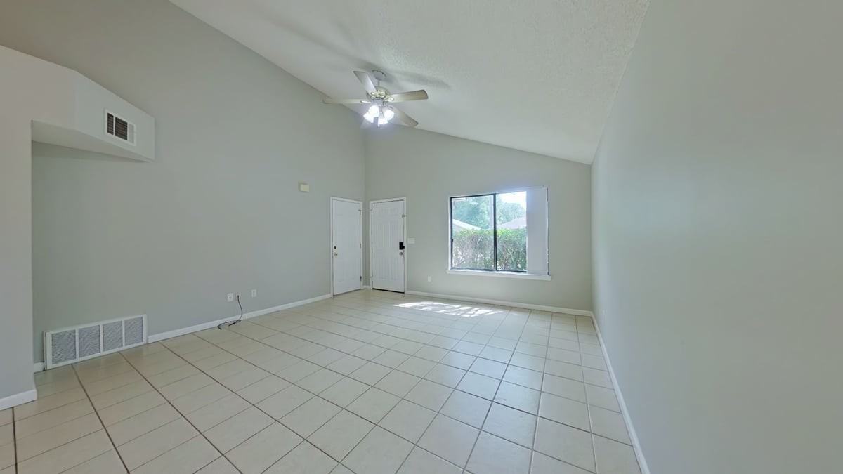 2903 Alpine Pl - Photo 3 of 17