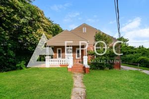 featured image of 1804 Shady Mount Ave