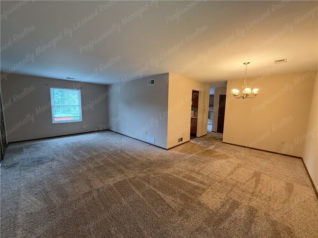290 E Alex Bell Rd ##4 - Photo 7 of 32