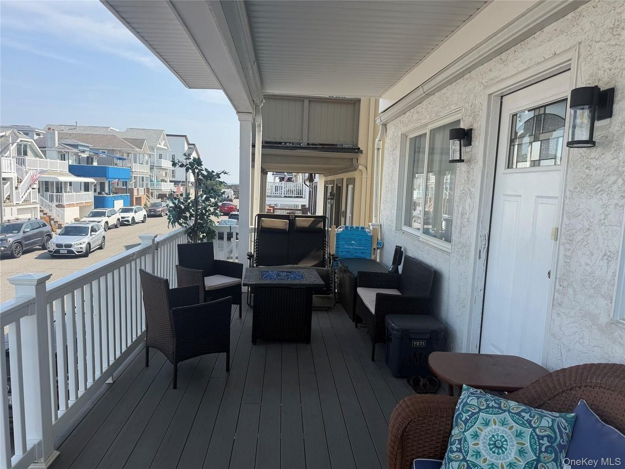 31 Illinois Ave - Photo 2 of 17