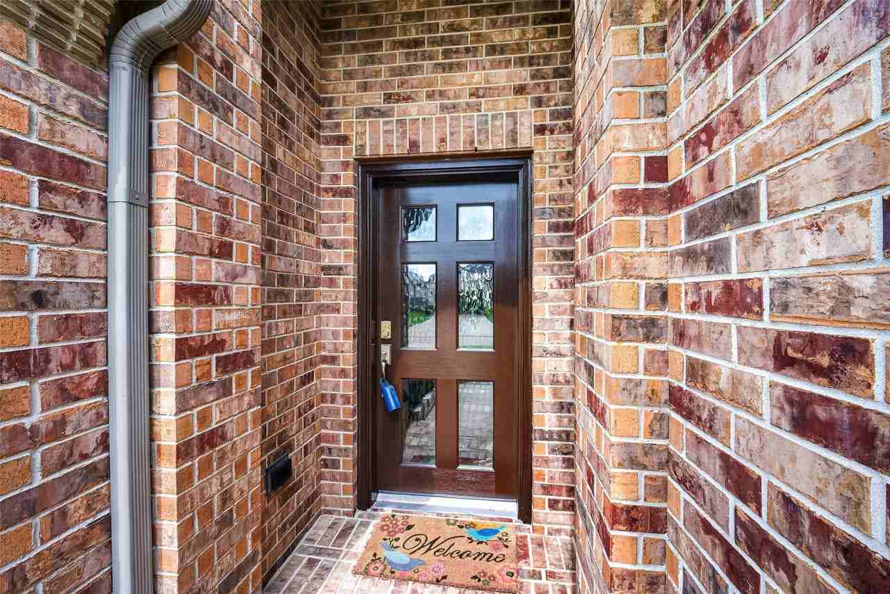 2232 Blackhawk Ridge Ln - Photo 2 of 43