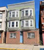 760 Harrison Ave ##6 - Photo 1 of 1