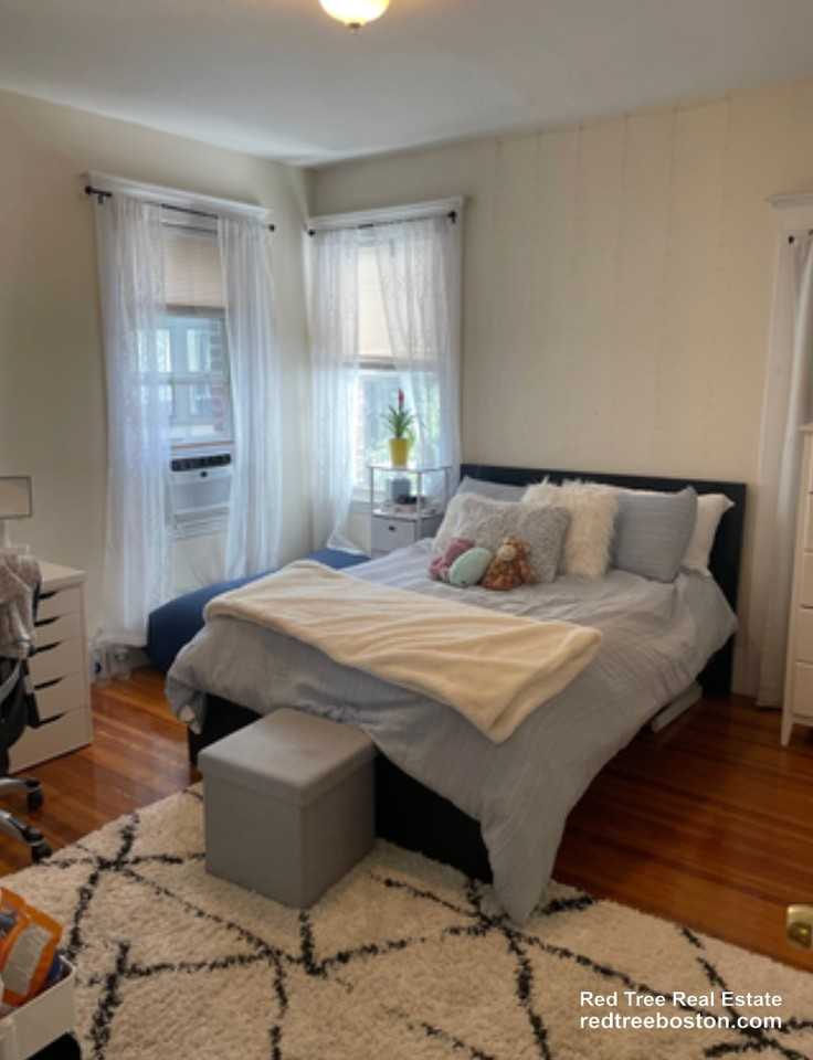 213 Chestnut Hill Ave #2 - Photo 6 of 7