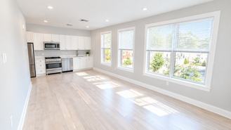 200 Green St #207 - Photo 1 of 1