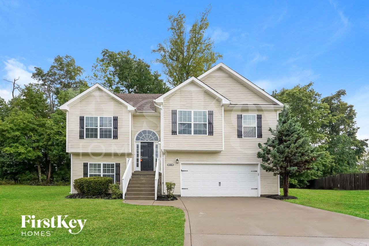 1305 Marcy Ct