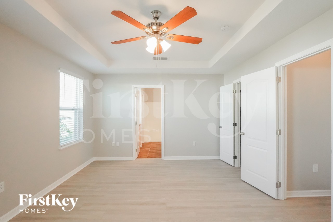 3517 Spring Creek Rd - Photo 6 of 16
