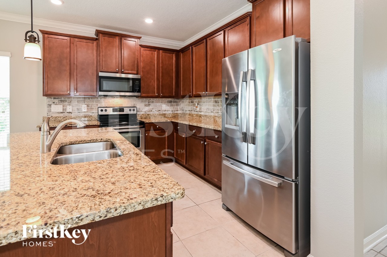 15906 Tisons Bluff Rd - Photo 7 of 14