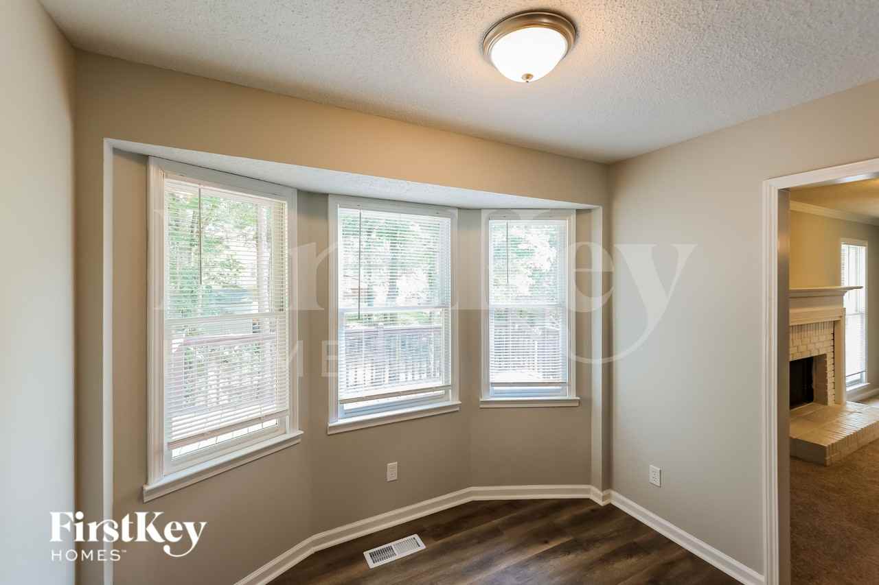 5263 Highland Trace Cir - Photo 6 of 15