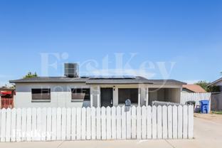 6233 S 18th Ave - Photo 1 of 1