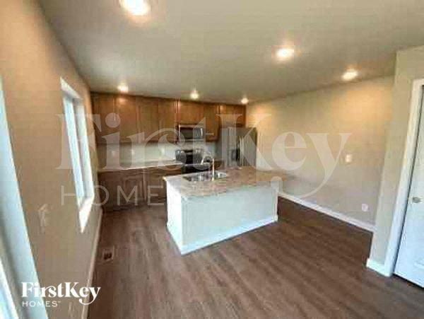 10741 Luneth Dr - Photo 3 of 10