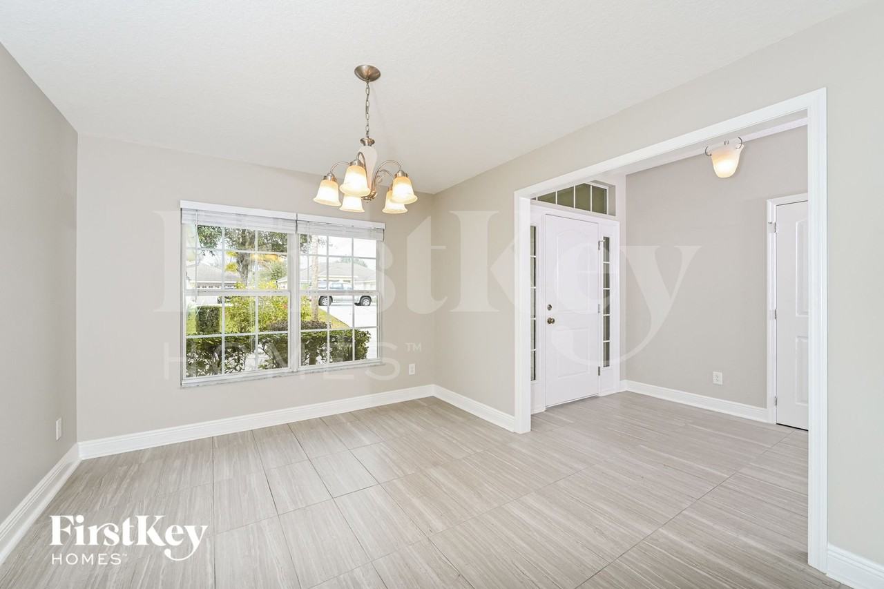 2178 Chickadee Dr - Photo 4 of 16