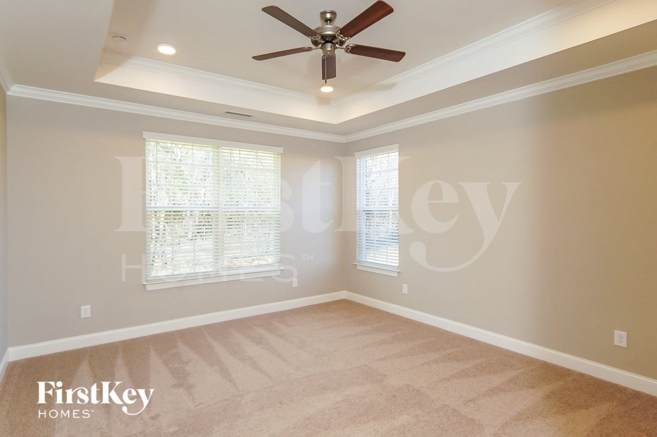 434 Salem Grace St - Photo 5 of 15