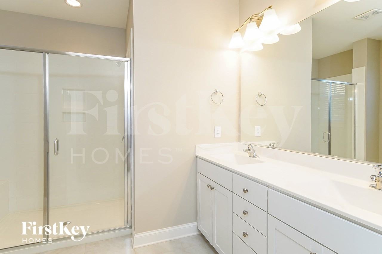 434 Salem Grace St - Photo 7 of 15