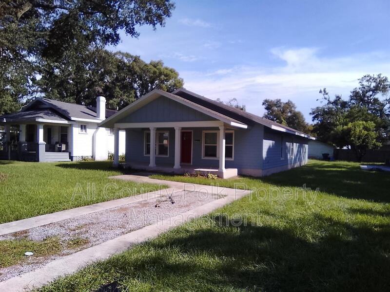 1130 W Marjorie St - Photo 2 of 18