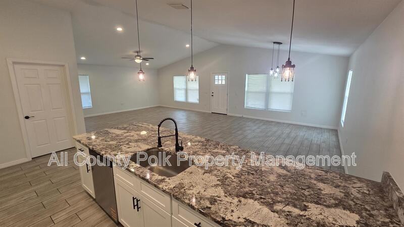 1130 W Marjorie St - Photo 6 of 18