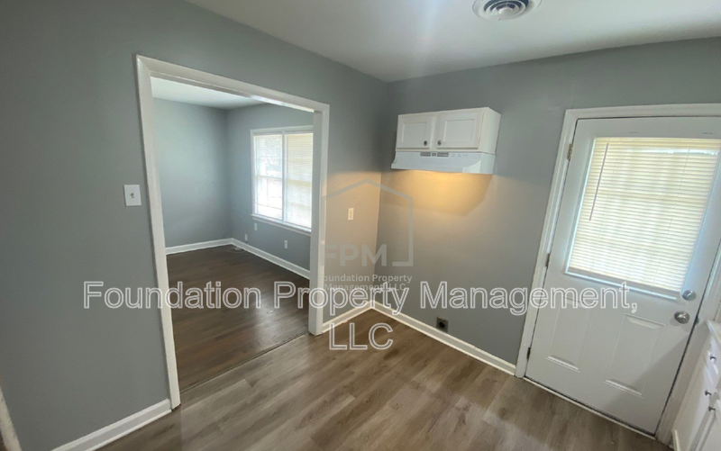 1704 S Perkins Rd - Photo 6 of 23