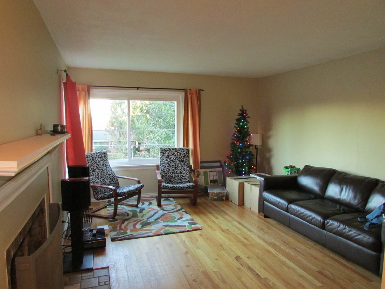 3315 Ne 75th St - Photo 3 of 13