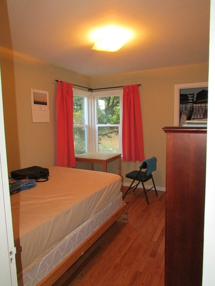 3315 Ne 75th St - Photo 6 of 13