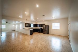 featured image of 230 E Linden St