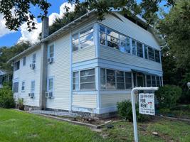 featured image of 932 10th St N #4