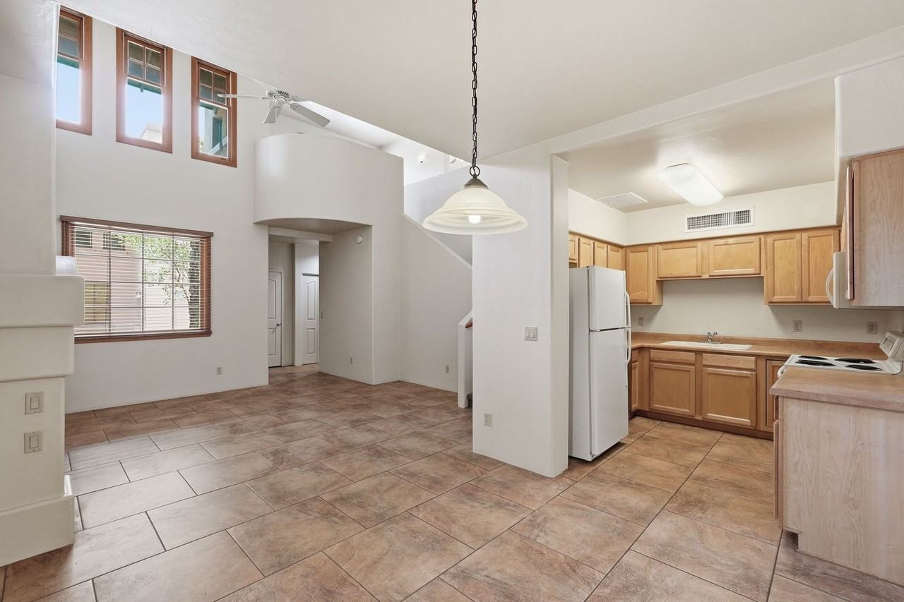 630 E Harvill Dr #108 - Photo 4 of 43
