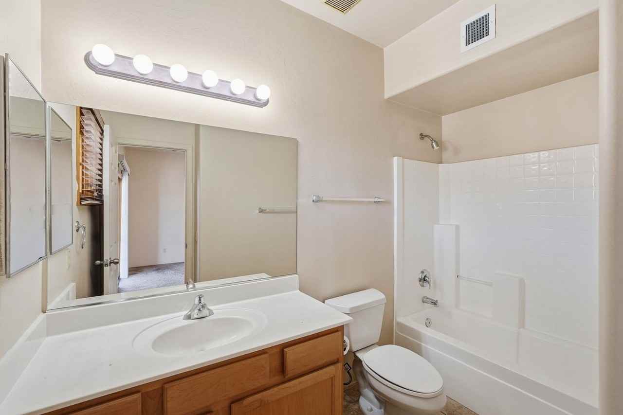 630 E Harvill Dr #108 - Photo 7 of 43