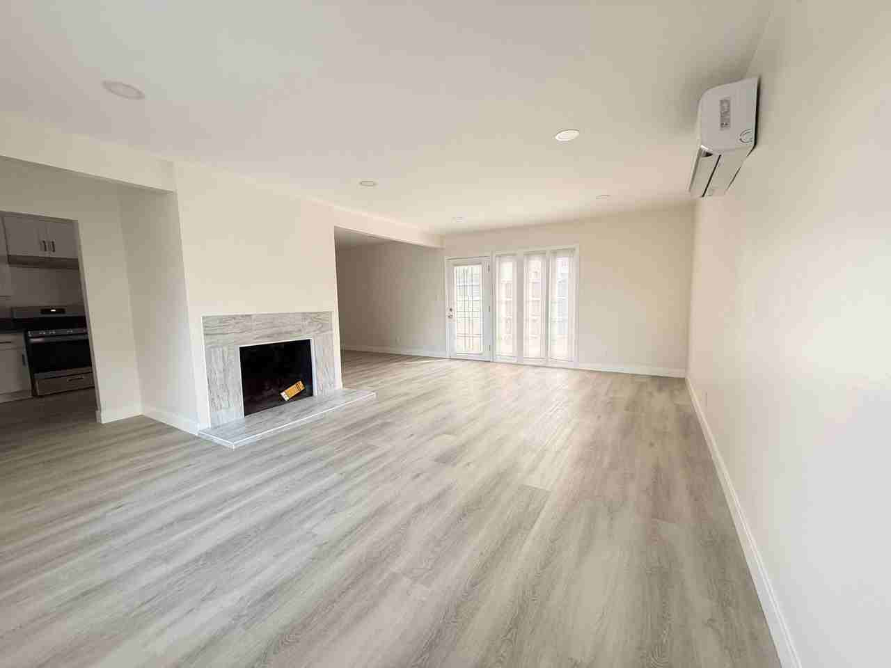 Park Avenue - Photo 3 of 22