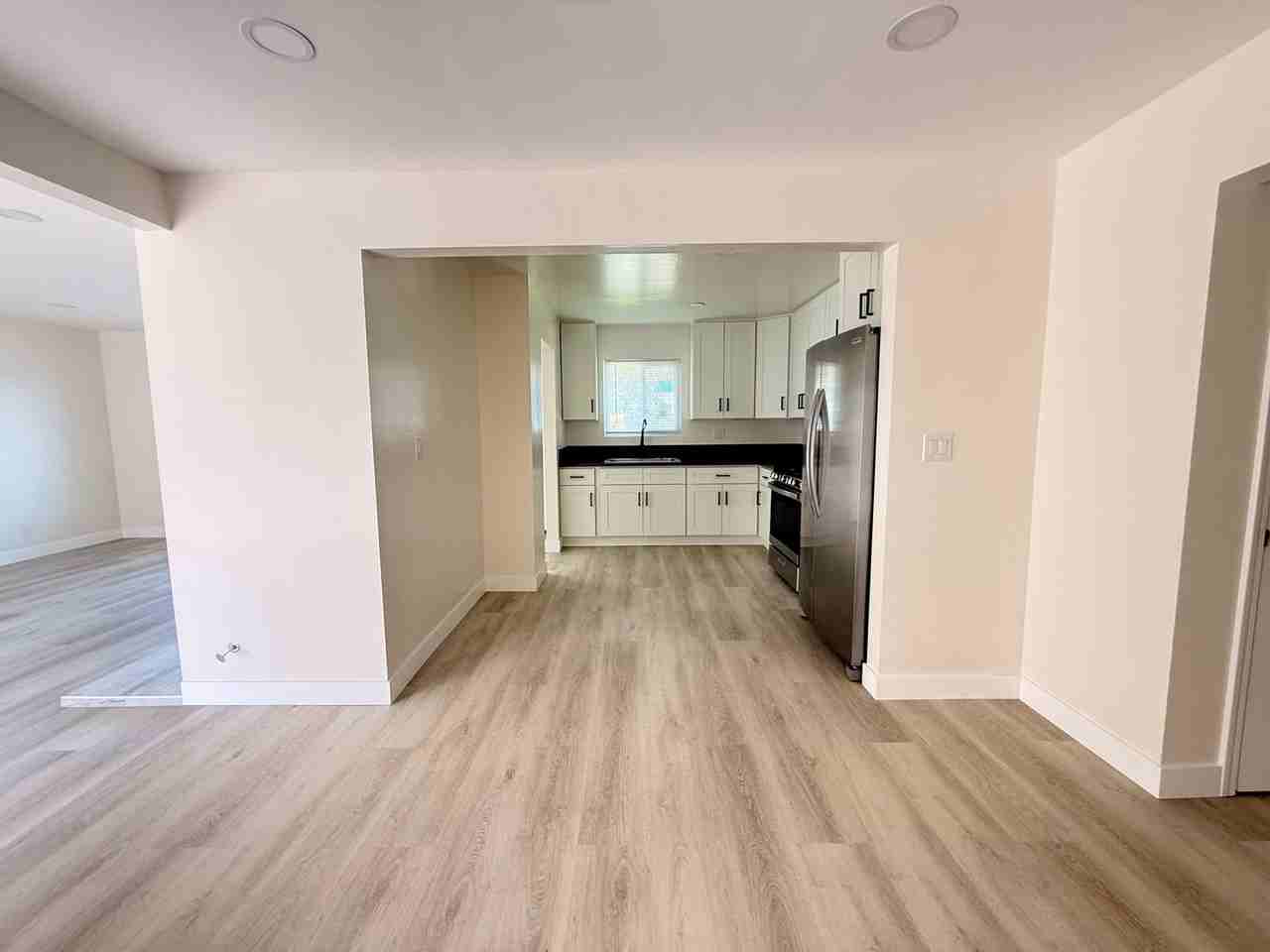 Park Avenue - Photo 5 of 22