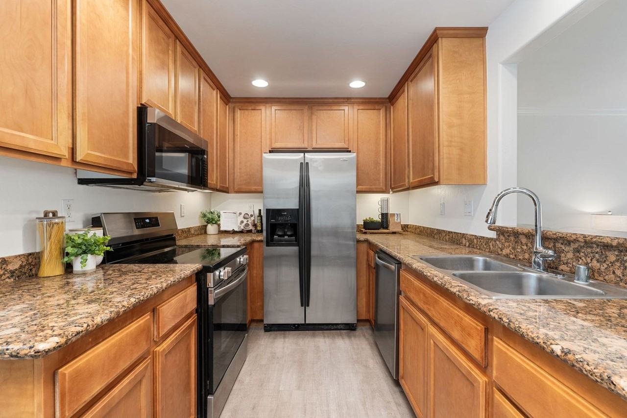 3993 Jewell St #C2 - Photo 5 of 18