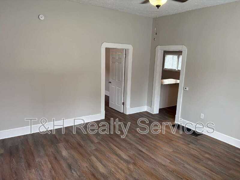 11120 E Mcgregor Rd #A - Photo 4 of 22