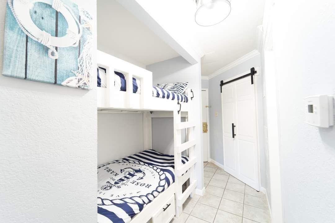 6300 Seawall Blvd #2ndFL - Photo 3 of 8