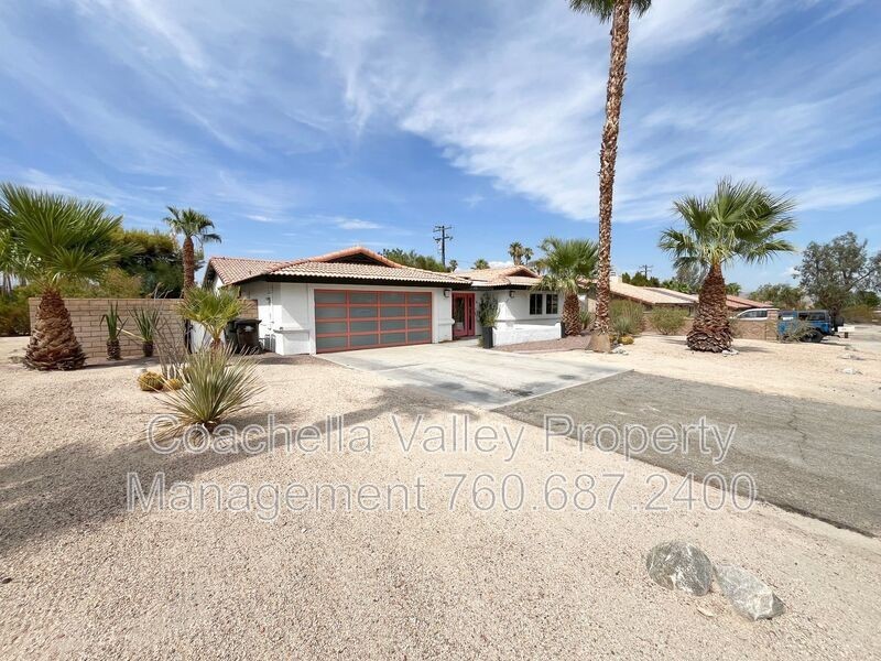 372 W Dominguez Rd - Photo 2 of 50