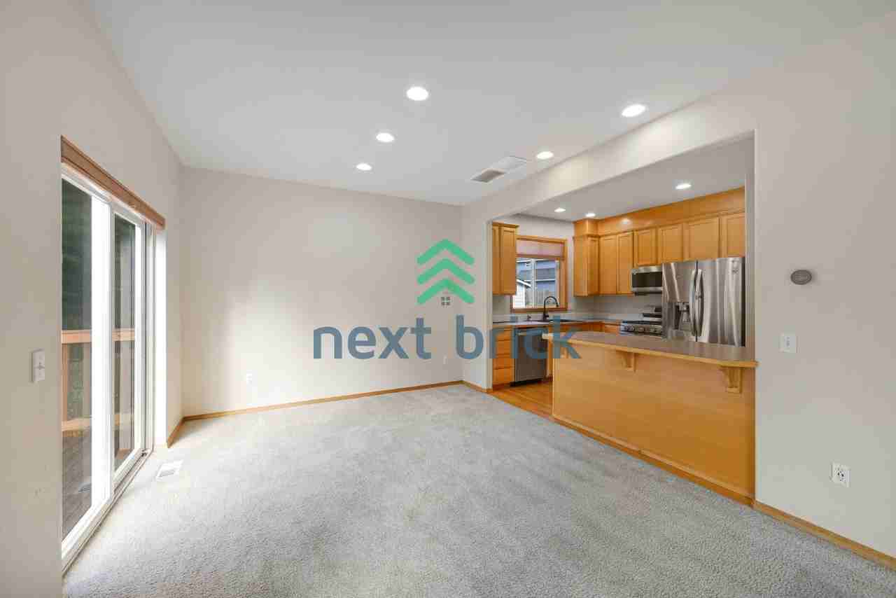 1433 195th St Sw - Photo 5 of 25