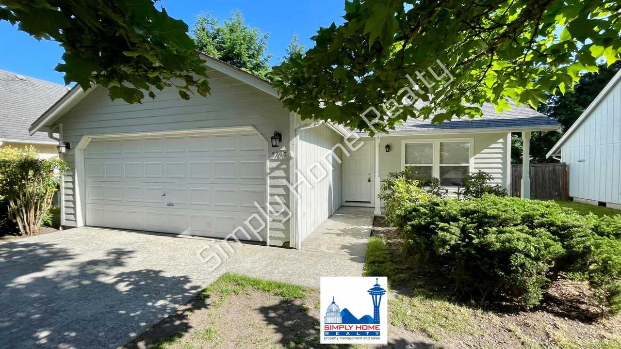5700 56th Ave Se - Photo 2 of 29