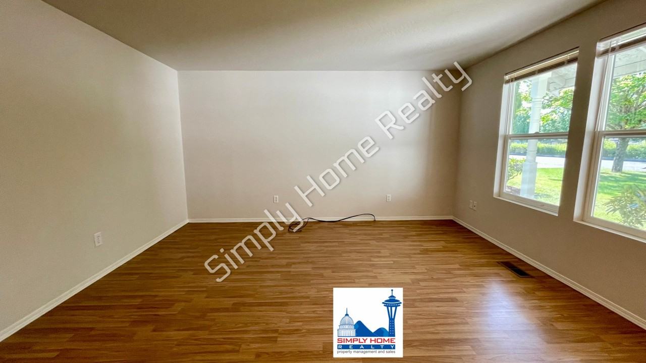 5700 56th Ave Se - Photo 4 of 29