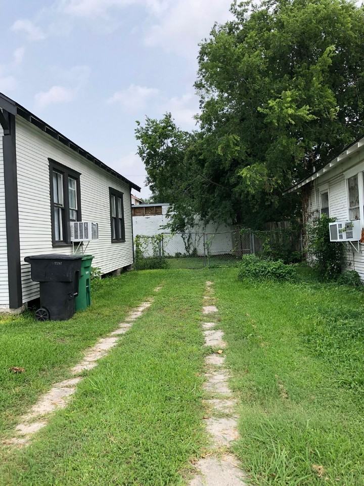 1132 W Cavalcade St - Photo 2 of 37