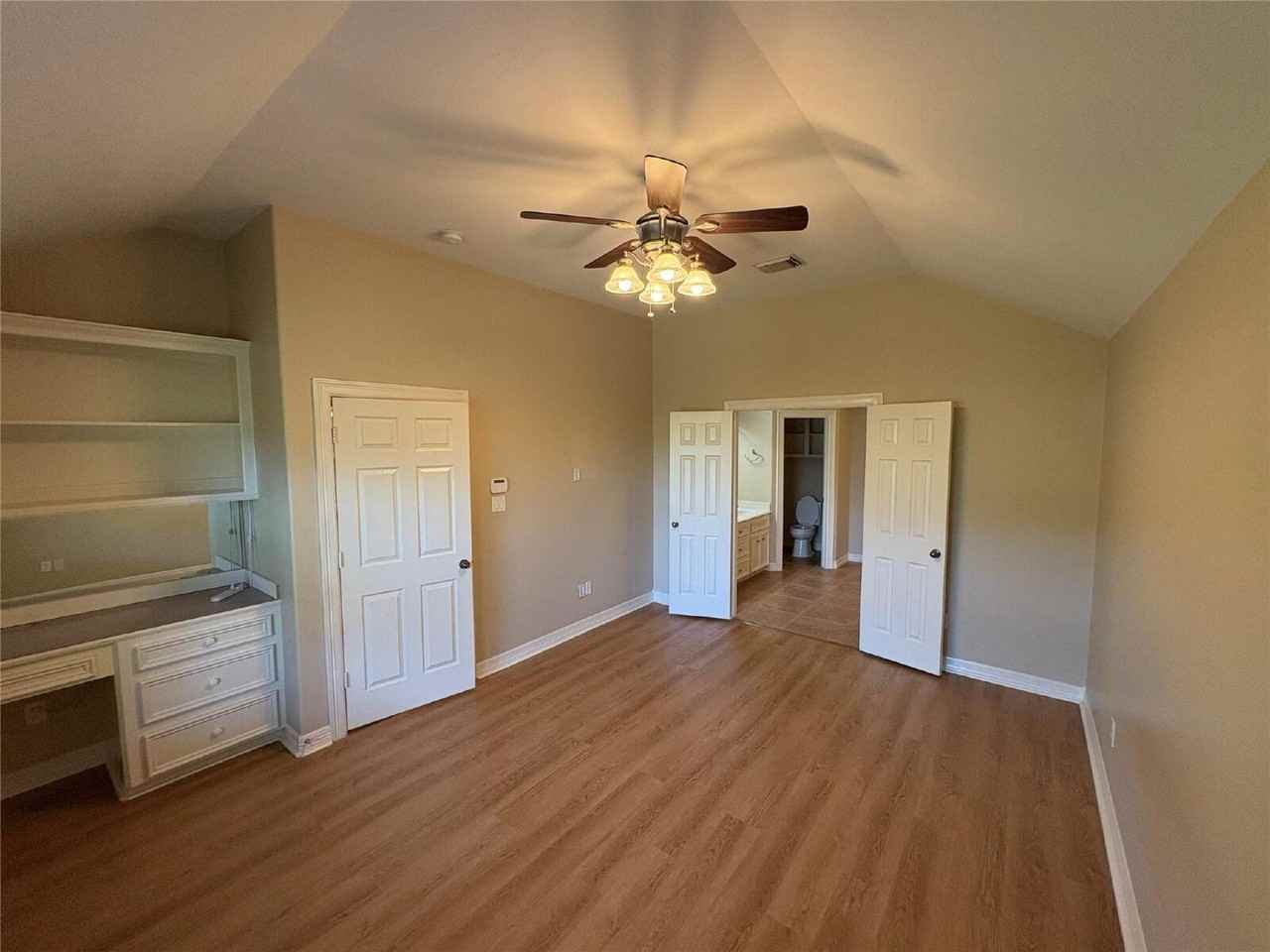 3618 Country Club Blvd - Photo 7 of 20