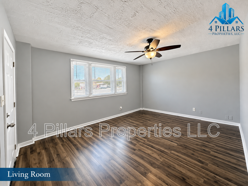 1311 E Columbus Dr #1 - Photo 2 of 15