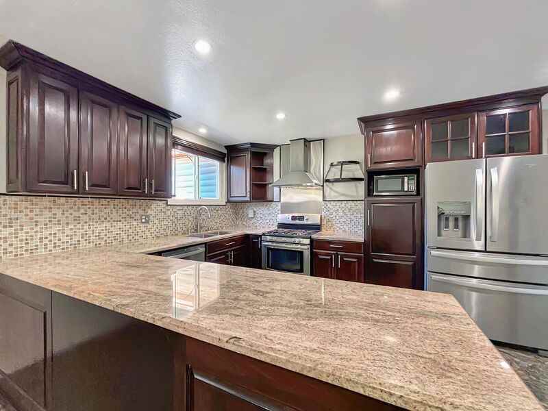 3477 Aveley Pl - Photo 4 of 27