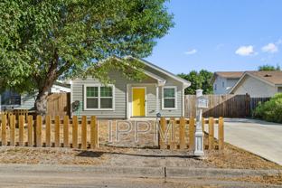 1021 E Adams Ave - Photo 1 of 1