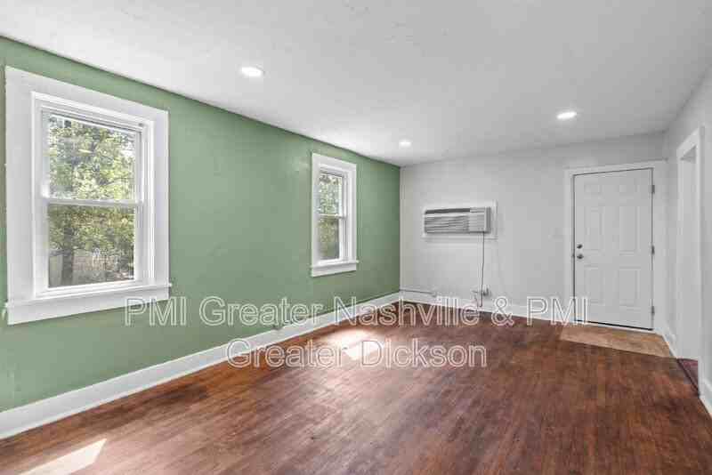 212 1/2 W End Ave #B - Photo 2 of 14