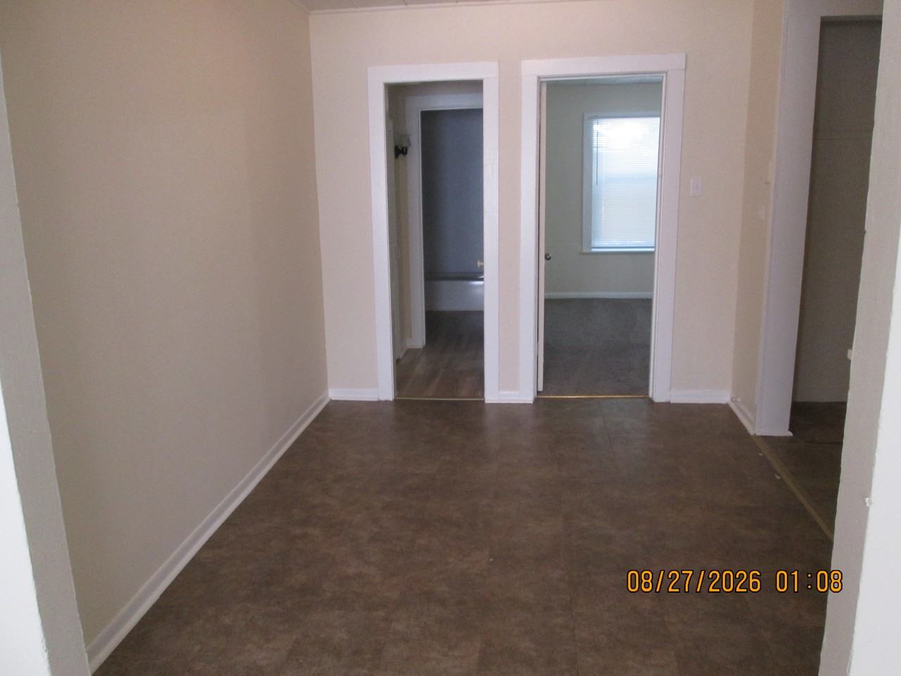 518 Featherston St #NA - Photo 3 of 9