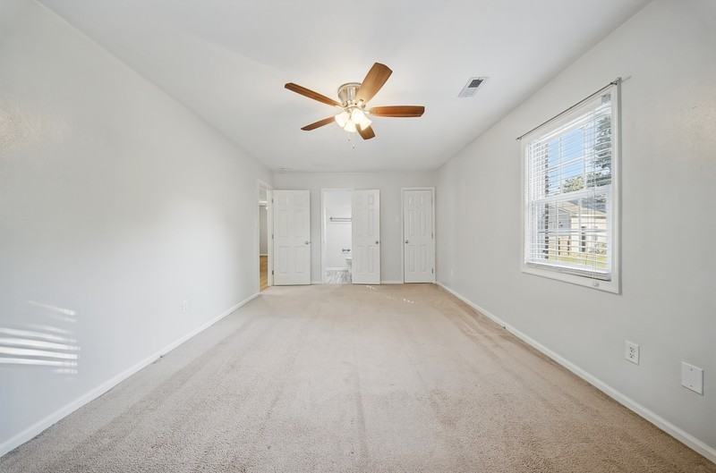 1128 Grandy Ct - Photo 3 of 22