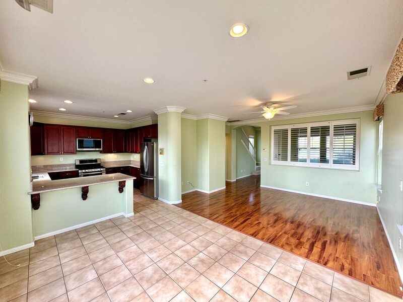 2036 Courage St - Photo 5 of 19