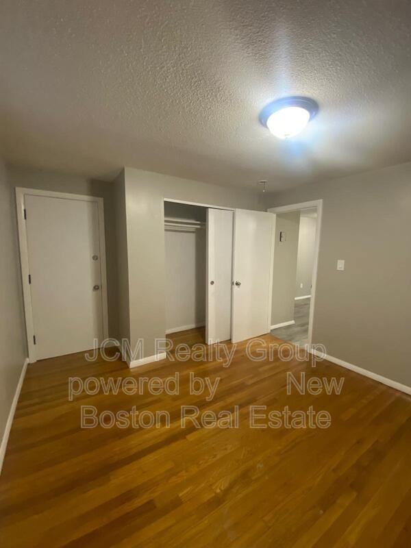 351 Boston St #B3 - Photo 6 of 8