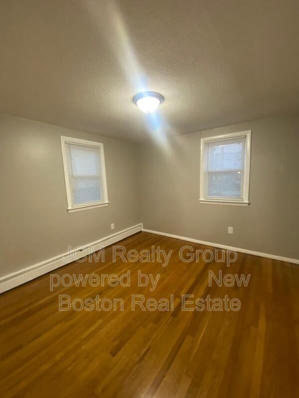 351 Boston St #B3 - Photo 7 of 8