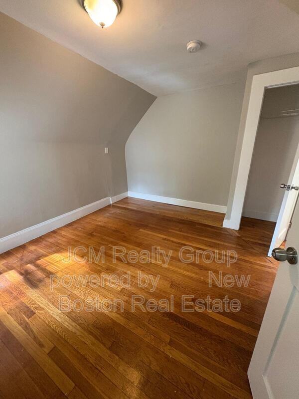 81 Broad St #U2B - Photo 3 of 8