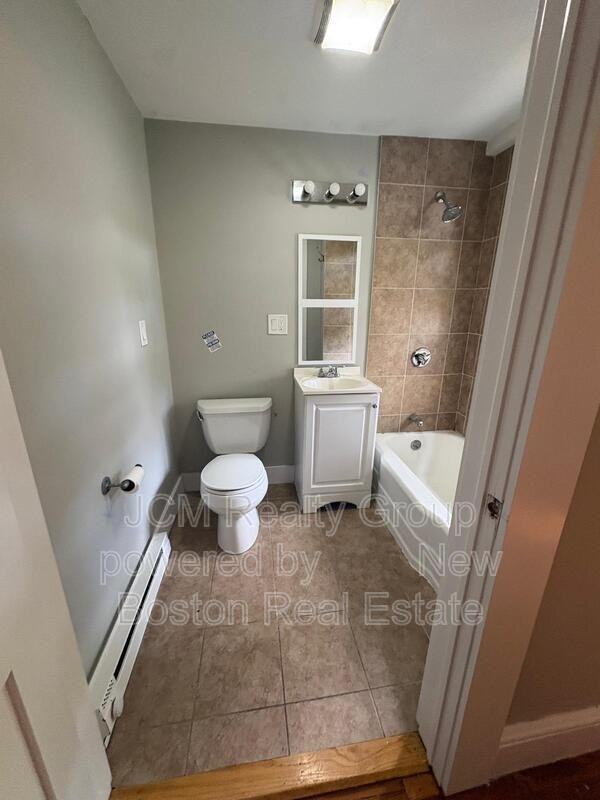 81 Broad St #U2B - Photo 4 of 8
