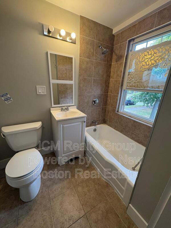 81 Broad St #U2B - Photo 5 of 8